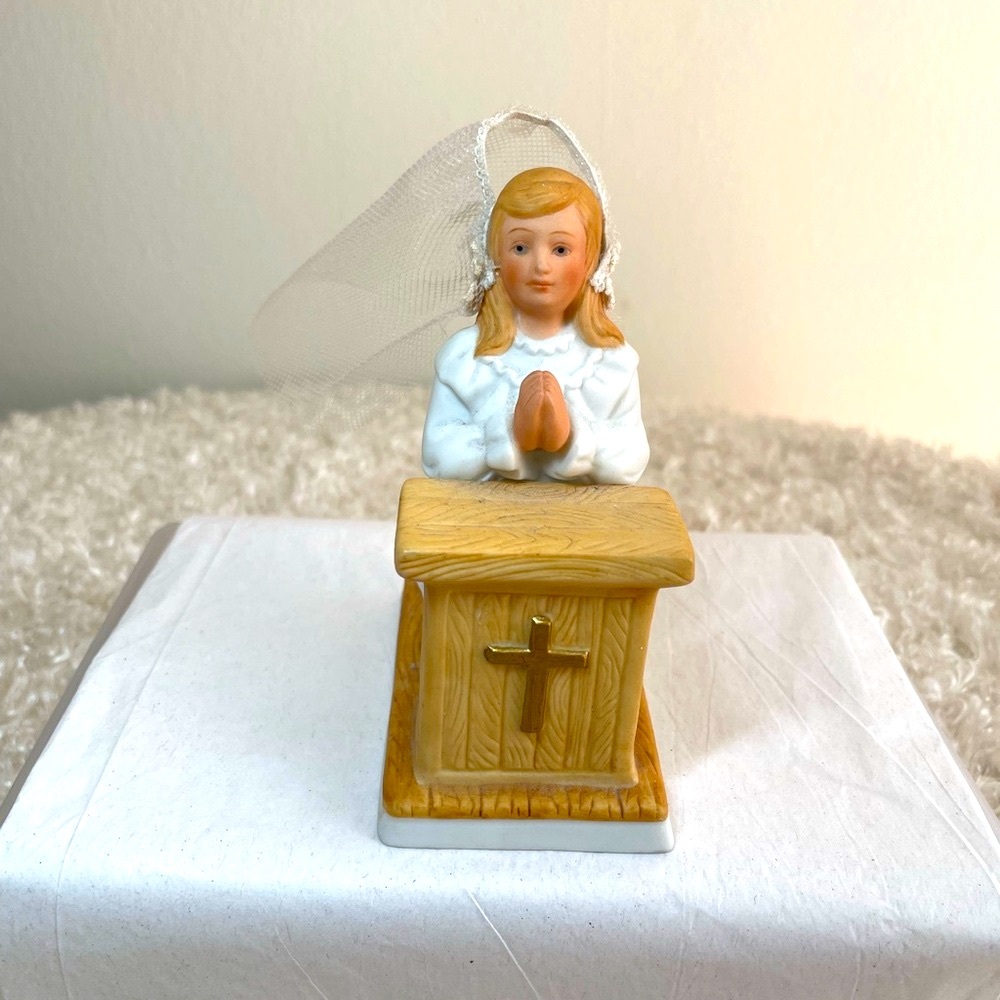 Vintage 1985 Roman Inc 4.5 " Figurine First Holy Communion Girl Kneeling Praying